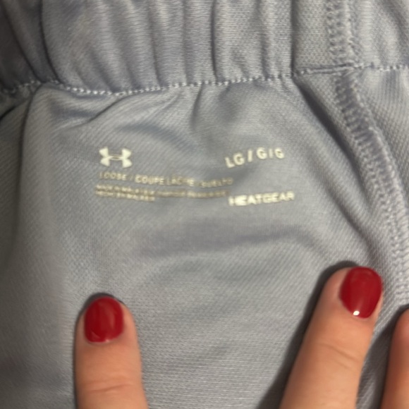 women’s under armor shorts - Picture 3 of 3